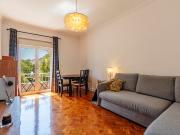 Apartamento T3 com Varanda em Moscavide, Loures