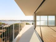 Apartamento T3 com varanda em novo empreendimento no Seixal