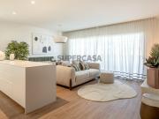 Apartamento T3 com varanda, em Telheiras, Lisboa