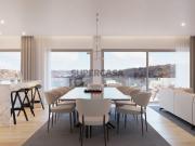 Apartamento T3 com varandas e estacionamento, Campolide,...