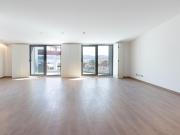 Apartamento T3 com vista, Alcântara, Lisboa