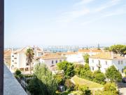 Apartamento T3 com Vista Mar – 5º Andar – A Dois Passos...