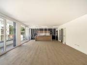 Apartamento T3 com vista mar e garagem em Cascais 0m²...