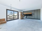 Apartamento T3 com vista mar e piscina