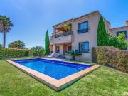 Apartamento T3 com vista mar e piscina própria na Luz...