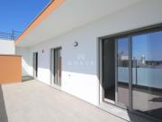 Apartamento T3 com vista mar e terraço na cobertura na...