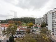 Apartamento T3 com Vista Monsanto: Conforto e...