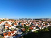 Apartamento T3 com Vista Panorâmica em Almada