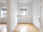 Apartamento T3 com vista Rio em São Vicente