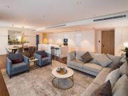 Apartamento T3 com vista rio no Parque das Nações,...