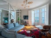 Apartamento T3 com vista sobre o Rio Tejo na Lapa