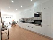 Apartamento T3 de duas frentes, totalmente remodelado,...