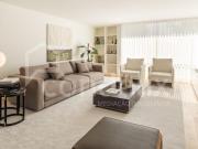 Apartamento T3 de Luxo mobilado e decorado 150m² Areeiro