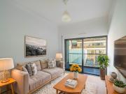 Apartamento T3 de Luxo no 2º Andar com Elevador 104m²...