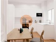 Apartamento T3 duplex à venda em Edifício Pombalino...