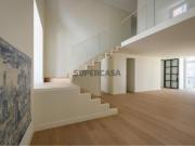 Apartamento T3 duplex, Campo Mártires da Pátria Lisboa