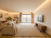 Apartamento T3 Duplex com dois lugares de garagem no...