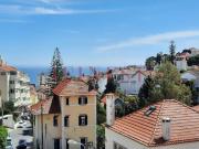 Apartamento T3 duplex com vista mar no Monte do Estoril...