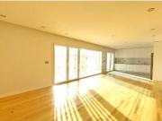 Apartamento T3 Duplex no São João Residences, S. João do...