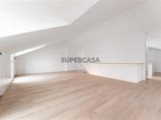 Apartamento T3 duplex, no Villa Infante, Lisboa