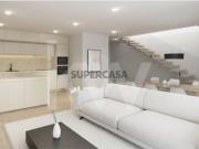 Apartamento T3 Duplex Novo com Elegância e Conforto e...