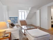 Apartamento T3 duplex para arrendar semi mobilado em Arroios