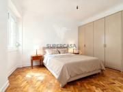 Apartamento T3 em Alcântara