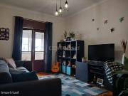 Apartamento T3 em Amadora com Varanda e Vista para a Cidade