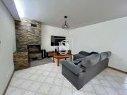 Apartamento T3 em Arcozelo c/ garagem fechada, celos