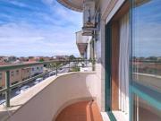 Apartamento T3 em Arrifana de 135,00 m²