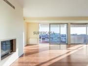 Apartamento T3 em Campo de Ourique