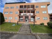 Apartamento em Canelas