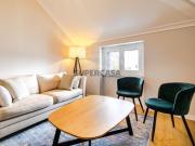 Apartamento T3 em Carcavelos e Parede