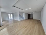 Apartamento T3 em Carcavelos, Portugal