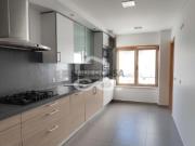 Apartamento T3 em Charneca de Caparica e Sobreda