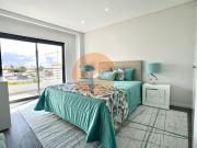 Apartamento T3 em Condomínio com Piscina. 132m² Quelfes Apartamento T3 em Condomínio com Piscina. 132m² Quelfes
