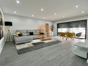 Apartamento T3 em Condomínio com Piscina