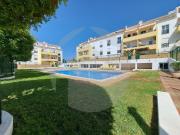 Apartamento T3 em condomínio fechado com Garagem em Box...