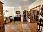 Apartamento T3 em condomínio fechado, com Garagem em Box...