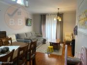 Apartamento T3 em frente ao Mercado Municipal, na Vila...