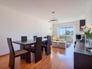 Apartamento T3 em Lagoa com 2 espaços de Garagem |...