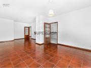 Apartamento T3 em Lomar e Arcos