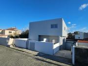 Apartamento T3 em Oliveira do Douro de 120,00 m² 120m²...