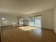 Apartamento T3 em Palhais e Coina