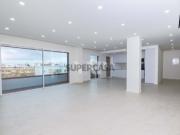 Apartamento T3 em Quarteira