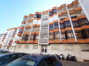 Apartamento T3 em Queluz