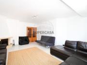 Apartamento T3 em Queluz e Belas