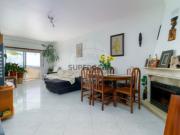 Apartamento T3 em Queluz e Belas