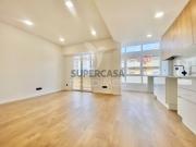 Apartamento T3 em Santa Iria de Azoia, São João da Talha...