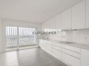 Apartamento T3 em Santa Marta do Pinhal, Corroios